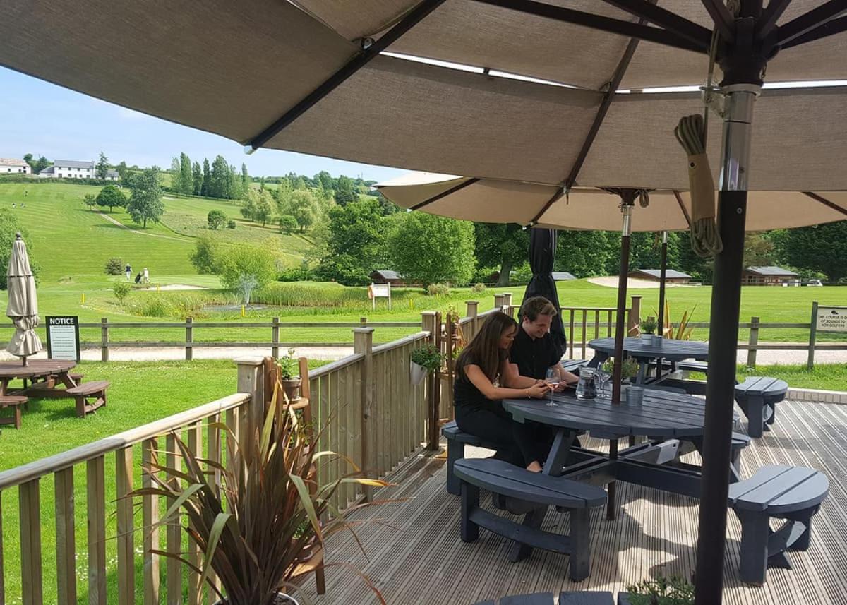 Whitestone Fingle Glen Lodges מראה חיצוני תמונה